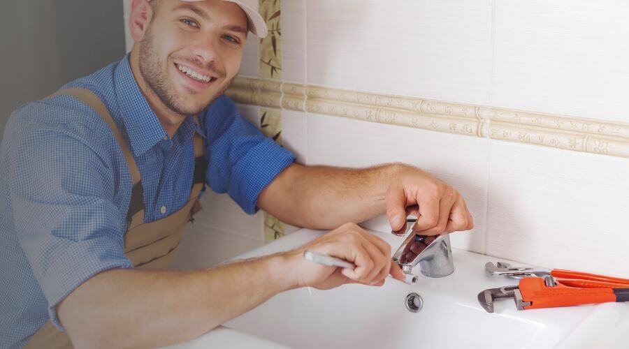 Handle or spout repair in Central City, NE